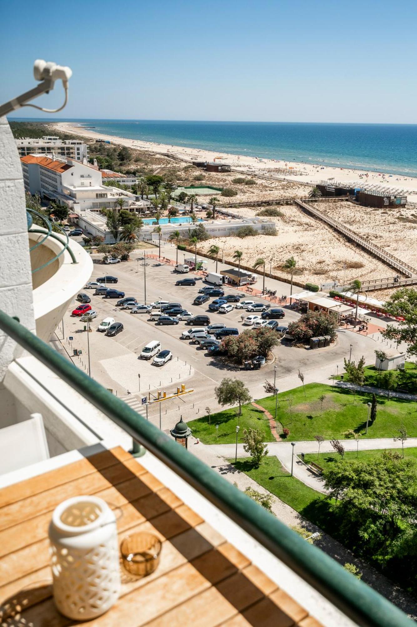 Sea Lovers - Sea Front - Studio Apartment Monte Gordo Exteriör bild