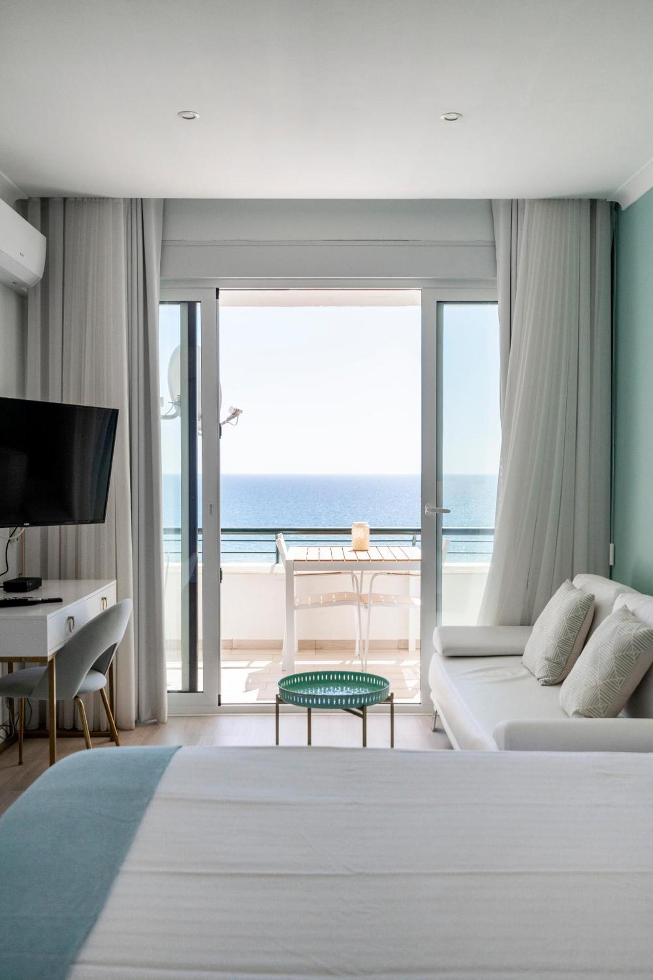 Sea Lovers - Sea Front - Studio Apartment Monte Gordo Exteriör bild